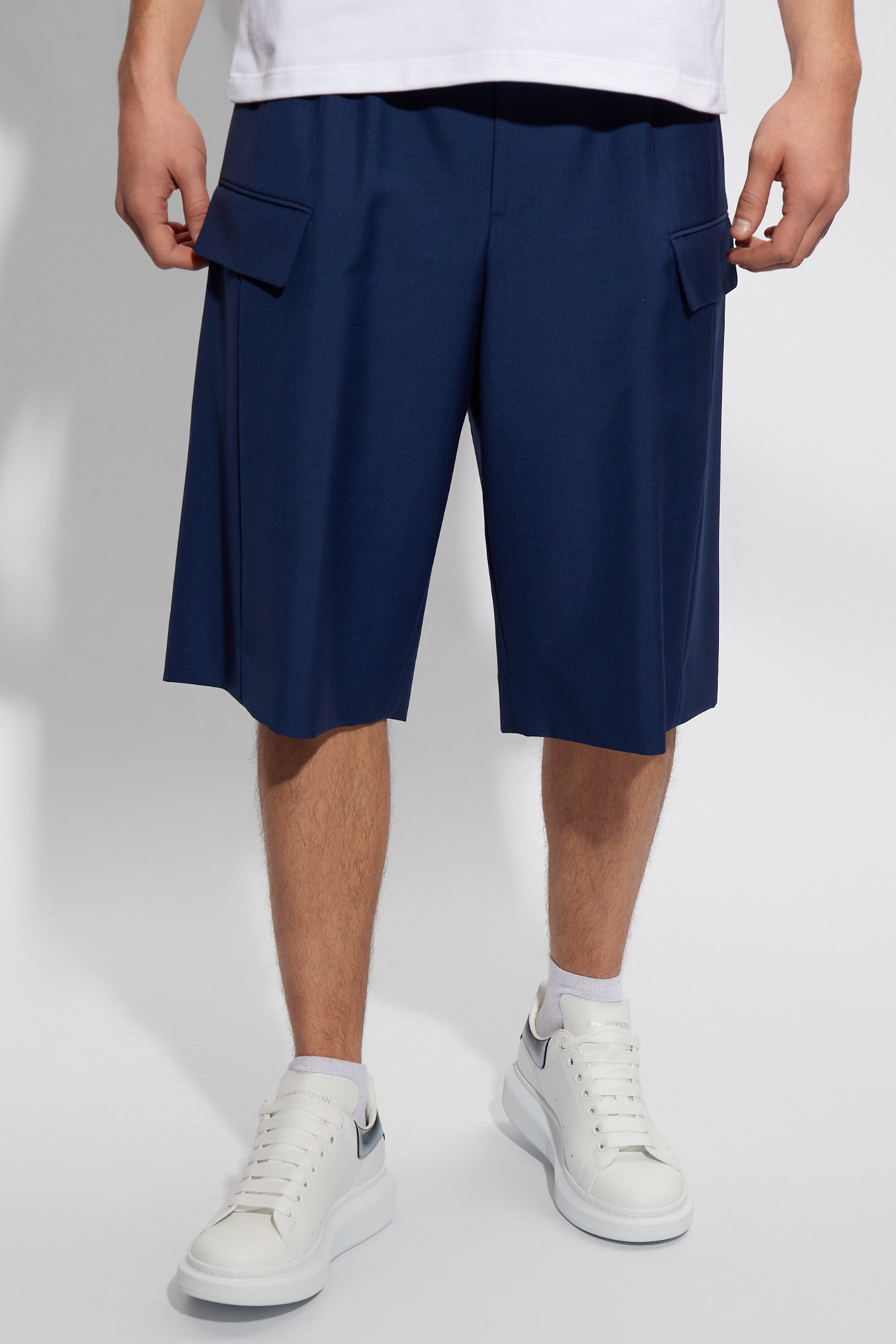 【送料&関税込】Alexander McQueen Cargo Shorts SchaferandweinerShops | Alexander McQueen print hem straight